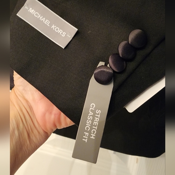 Michael Kors Katcher Classic fit Stretch Tuxedo Jacket In Black Solid/Satin 48R - Picture 13 of 16